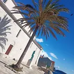 Ana Rab Town
